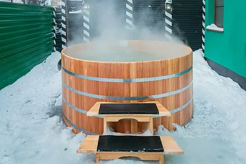 Открытая на улице